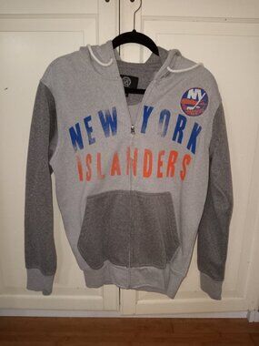 New York Islanders zip-up hoodie